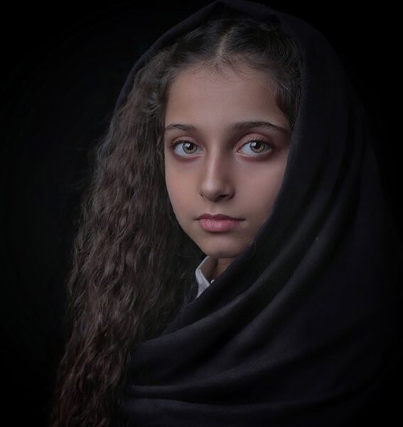 Nifty Foto, Free from the Cocoon, Portrait, Samira Goudarzi